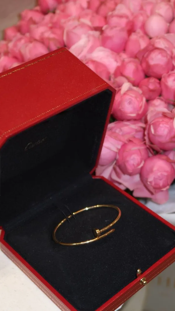 CARTIER|Juste Un Clou bracelet, yellow gold